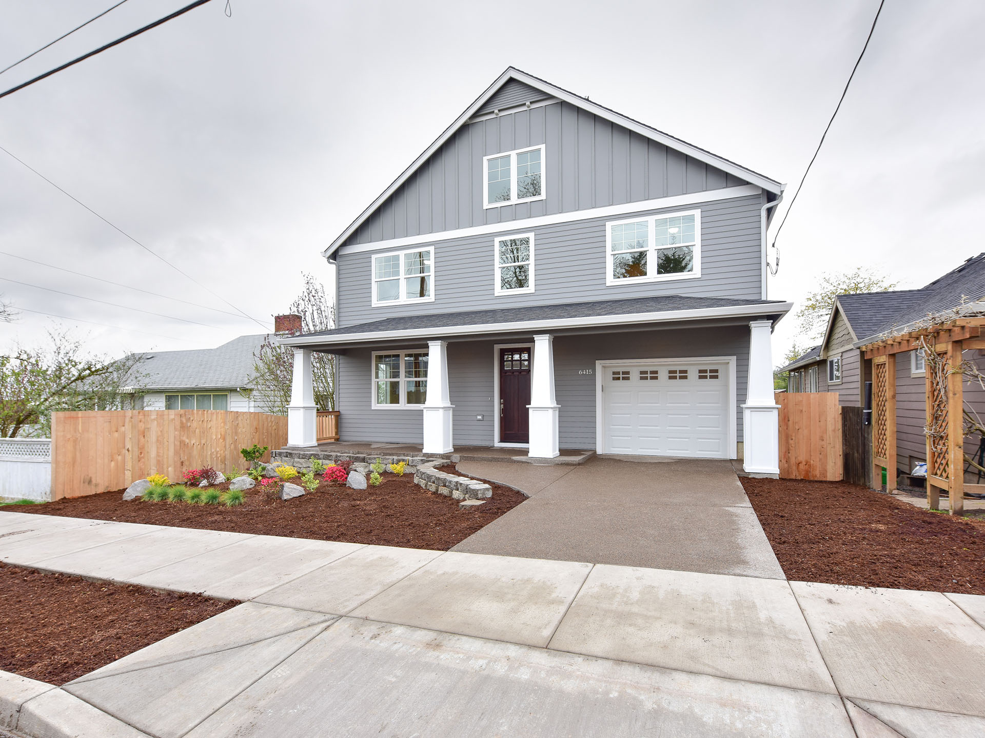 Hilltop Craftsman Front