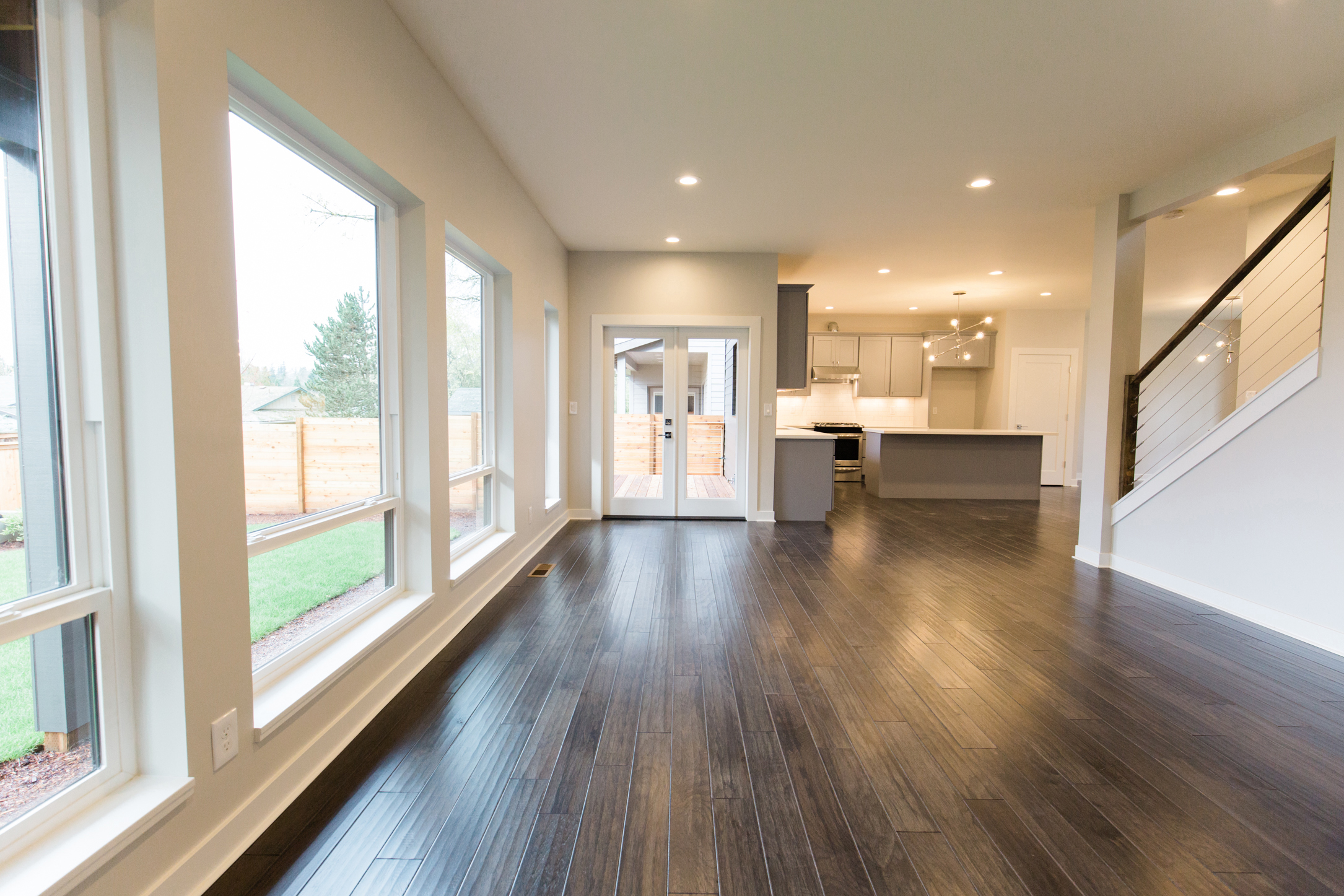 Sassy Modern SW Dinning
